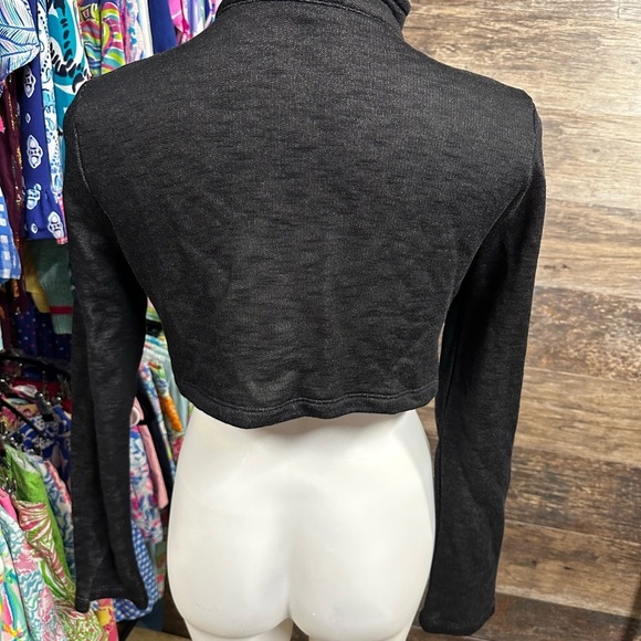 Julia by Love J Chic Black Utility Cropped Zip Jacket for Women - Picture 3 of 8